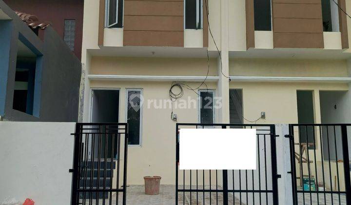 Rumah 2 Lt Hadap Timur 15 Menit ke Mal Pekayon Bekasi Gratis Renov J26151