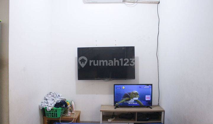 Rumah 2 lt Carport Luas 8 Menit ke RS Permata Depok Harga Nego Siap KPR J25080 2