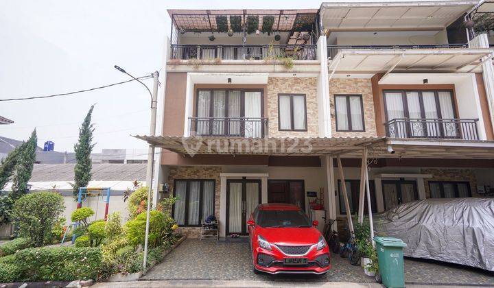 Rumah 3 Lt Hadap Timur 10 Menit ke RS Kartika Husada Jatiasih Harga Nego Siap KPR J25204 1