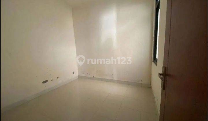 Rumah 1 Lt Terawat 15 Menit ke Stasiun Depok Hadap Timur J16012 2