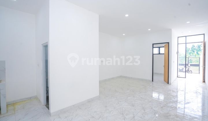 Rumah LT 100 SHM 7 Menit ke Gerbang Tol Sawangan 4 Siap KPR J-36868 2