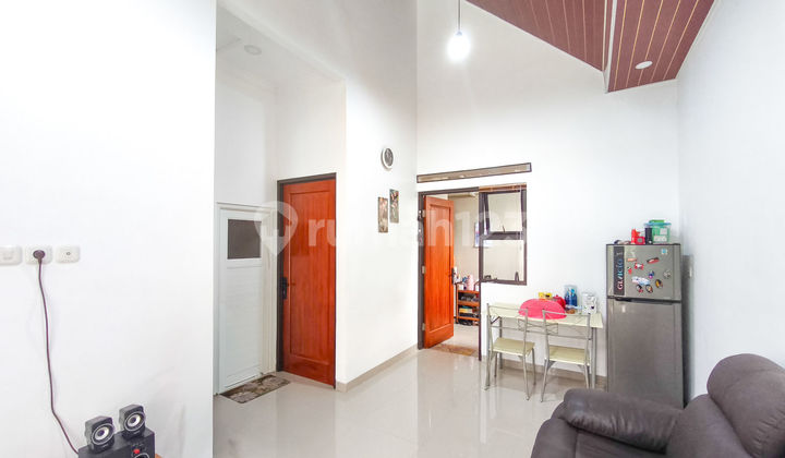 Rumah SHM Hadap Utara 11 Menit ke Mall Paradise Walk Serpong J-37376 2