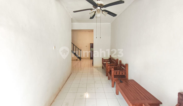 Rumah 15 menit ke RS Premier Bintaro Hadap Selatan J-35960 2