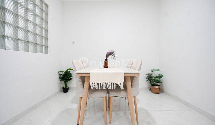 Rumah Minimalis 15 Menit ke Grand Mall Bekasi 3 KT Siap Huni J-20679 2