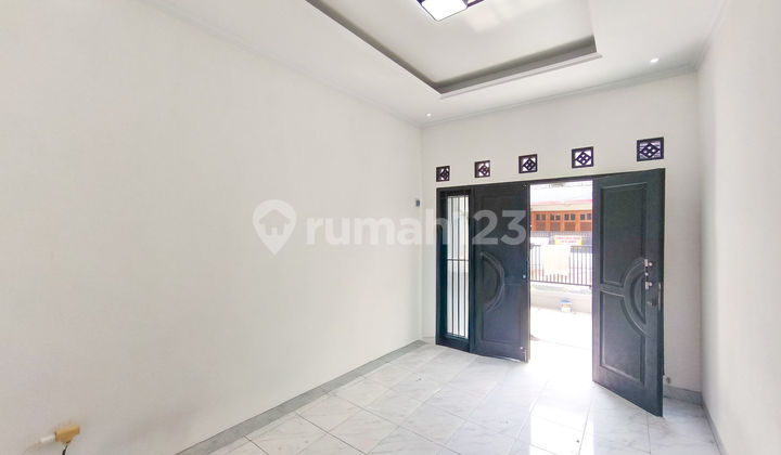 Rumah SHM 10 Mnt ke Summarecon Mall Serpong Dibantu KPR J-34580 2