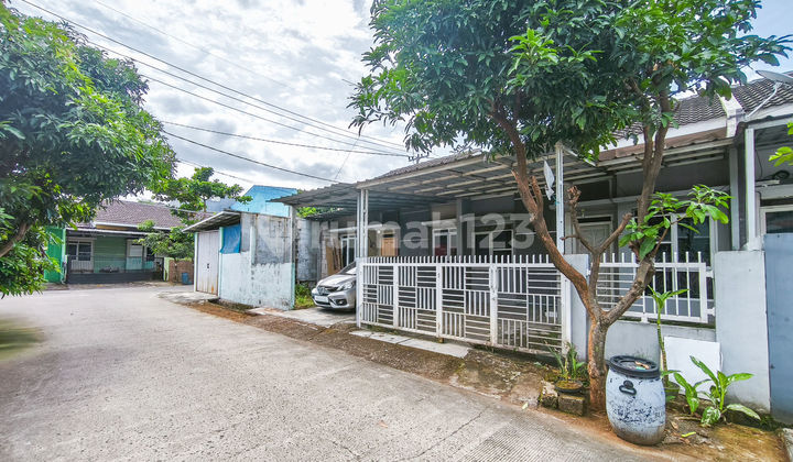 Rumah Minimalis 5 Menit ke Stasiun Cilebut DP Ringan Siap Huni J38999