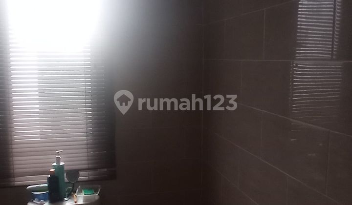 SHM House 2 Floors Spacious Ready to Occupied 10 Minutes to Cibubur Junction J-38385