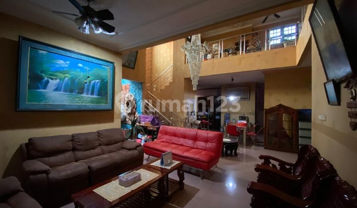5 Bedroom House with SHM near Grand Galaxy Park Assisted by Mortgage J-33016 2
