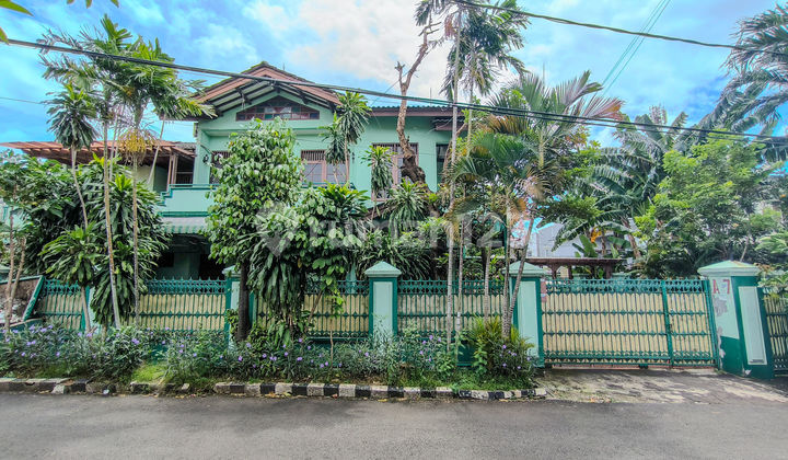 9 Bedroom House Facing North 9 Minutes to Lippo Mall Puri J-46206