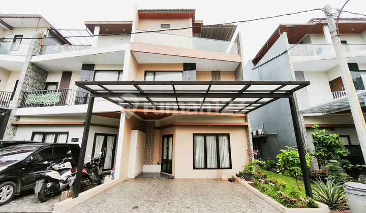 Rumah 3 Lt Siap Huni dekat Grand Galaxy Park Bebas Banjir J-34219 Rumah 3 Lt Siap Huni dekat Grand Galaxy Park Bebas Banjir J-34219