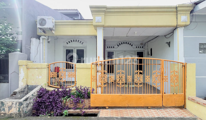 Rumah 2 Lantai SHM di Bekasi 8 Menit ke Terminal Bebas Banjir J32144