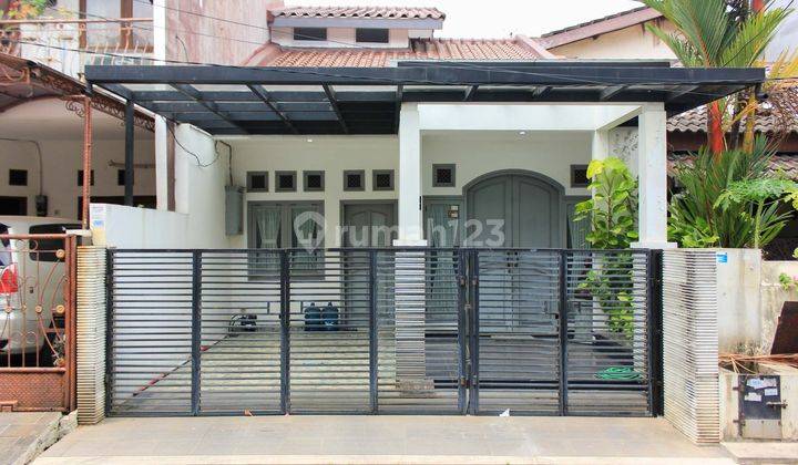 Rumah Strategis LB 120 SHM dekat RS Pondok Indah  Bintaro Jaya Dibantu KPR J24460 1