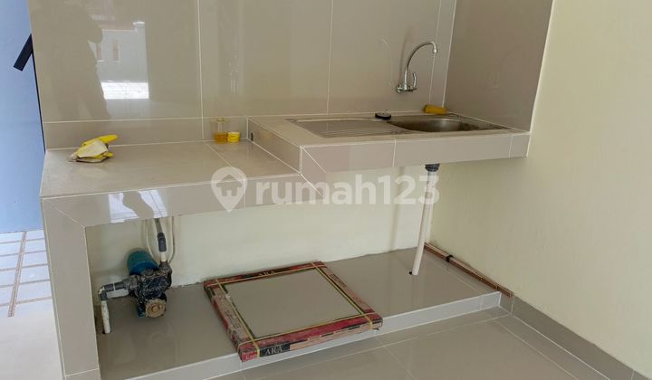 Land Area 120 Ready to Occupancy House 10 Minutes to Grand Serpong Mall East Facing J37494