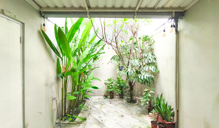 Rumah SHM 10 menit ke Gerbang Tol Serpong 2 Dibantu KPR J-37495 2