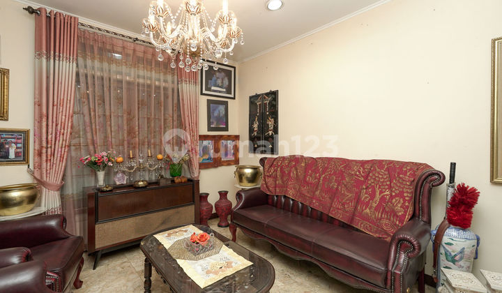 Land Area 331 m², SHM Certificate, 8 Minutes to Pondok Kelapa Toll Gate, KPR Ready J-40735 2