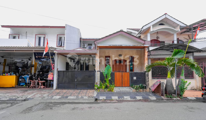 House 8 minutes to RSIA Buah Hati Pamulang with SHM, Assisted by Mortgage J-24286.