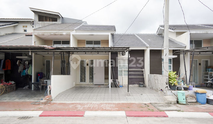 Rumah Siap Huni 14 Menit ke RS Taman Harapan Baru Hadap Utara J38799