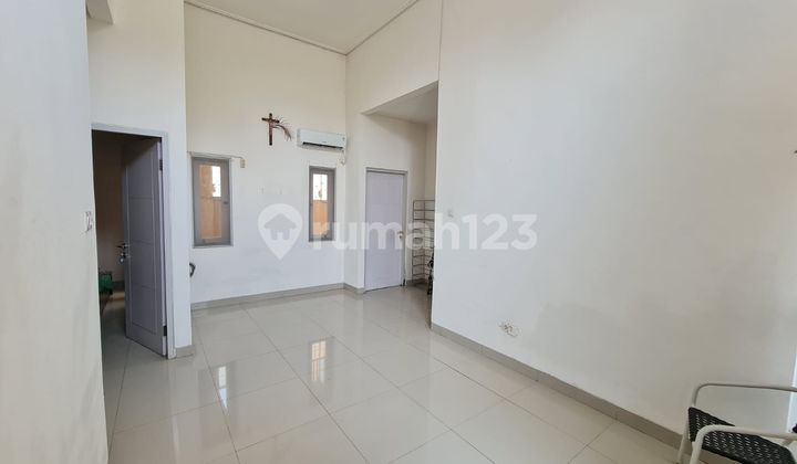South-Facing House 10 Minutes to BSD Barat 1 Toll Gate SHM J-37933