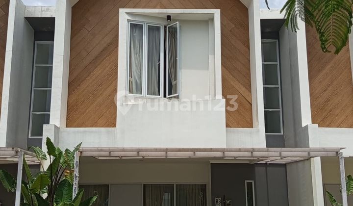 Rumah 2 Lt Hadap Selatan 15 Menit ke Terminal Sawangan SHM Siap KPR J-31709