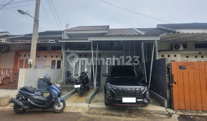 Strategic House 9 Minutes to Citra Medika Hospital Depok 1 Floor Ready to Occupy J39153