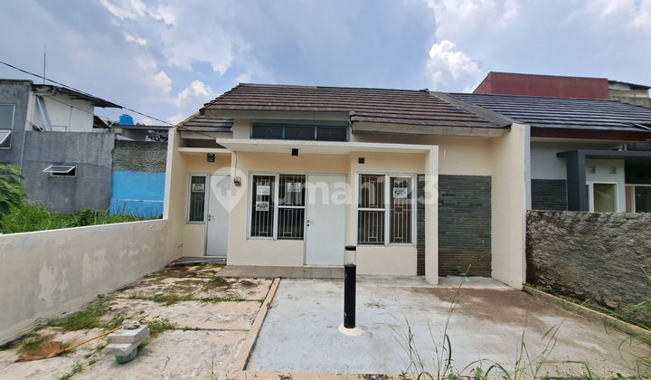 South-Facing House 15 Minutes to Cisauk Station with KPR J-38475 Assistance