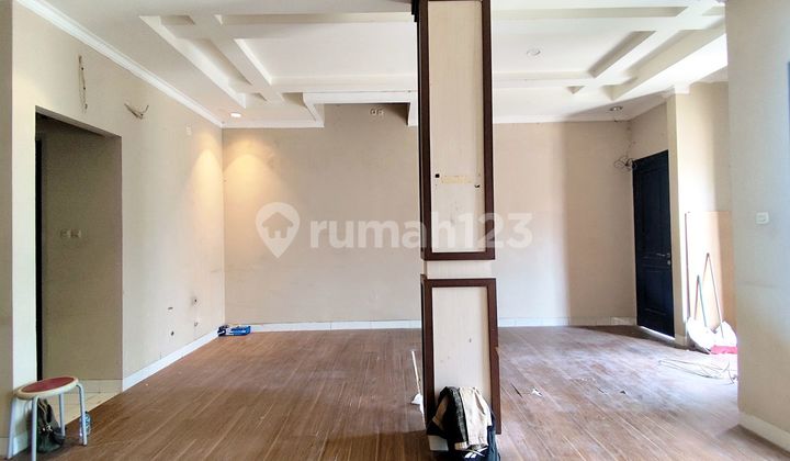 Rumah 3 Lt SHM Siap Huni 10 Menit ke Mall Ciputra Cibubur J-39285