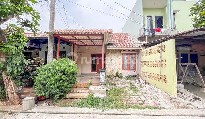 Rumah 8 Menit ke Mall The Park Sawangan SHM Siap KPR J-24267