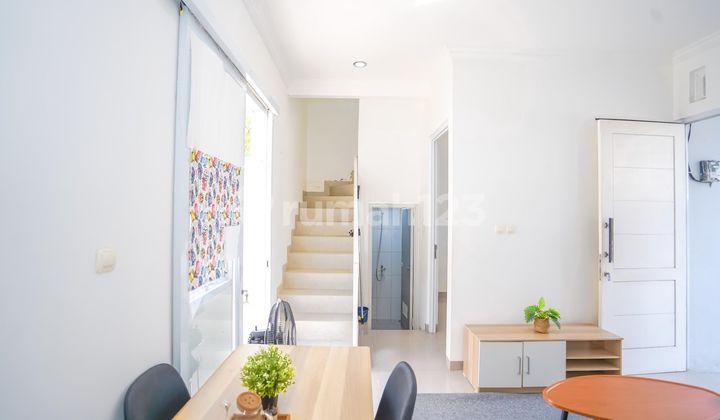 Ready-to-Occupy House 11 Minutes to Pesona Square Mall with KPR Assistance J-34160 2