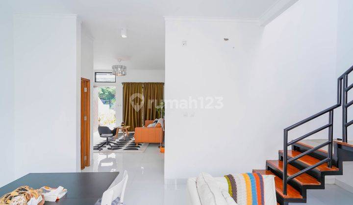 Rumah LT 144 SHM 15 menit ke The Breeze BSD City J27258 2