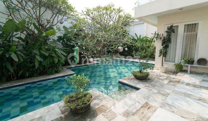 Dijual/Disewakan Rumah Mewah Pondok Indah Bukit Hijau