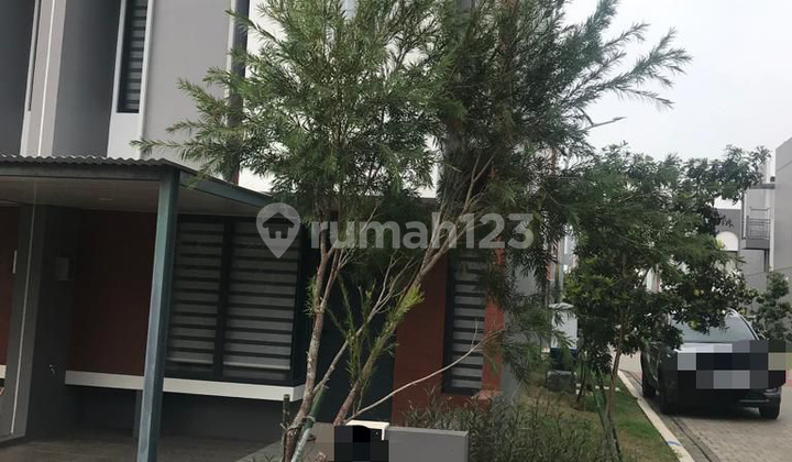Dijual murah Rumah hoek 2lantai Di Freja suites BSD