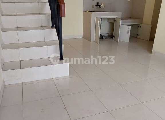 Disewa Rumah Rapi SIap Huni di ARCADIA Village  2