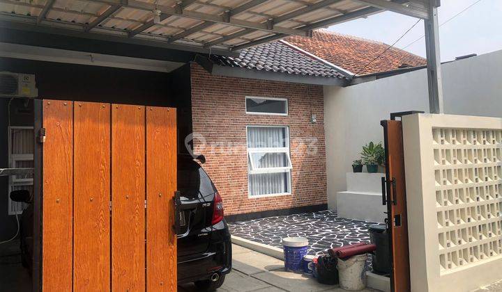 Rumah Dalam Komplek Taman Pagelaran Ciomas Bogor, Strategis Dekat Terminal Laladon 1