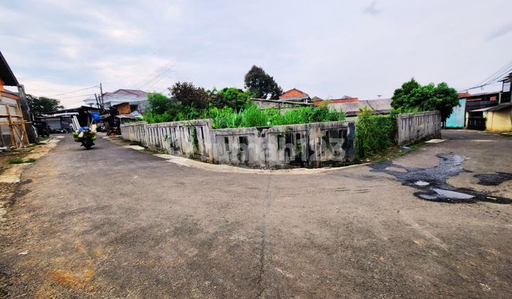 Land Hook Position, Near Bogor Kota Station