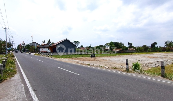 Land Ready with AJB on Jl. Sidokarto Near UMY Campus, Full SHM. Land Ready with AJB on Jl. Sidokarto Near UMY Campus, Full SHM.