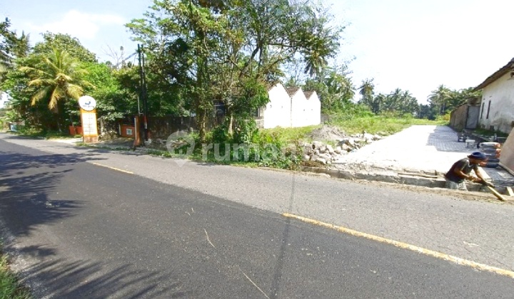 Sleman Regency, Classic House 400 Million Sleman Regency, Classic House 400 Million