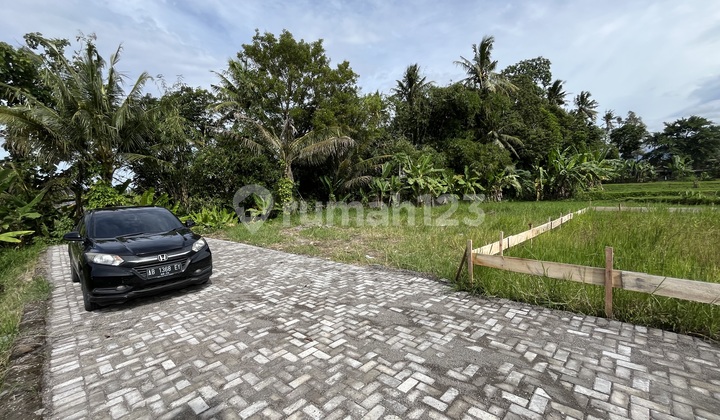 For Sale: Land with SHM Certificate, 126.5 sqm, Near UII Yogyakarta Campus