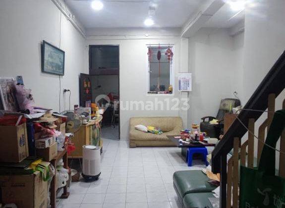 Rumah Muara Karang Ukuran 8x20 2 Lantai 4 Kamar Tidur Siap Huni 2