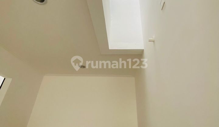 Disewakan cepat Rumah pik 2 ukuran 4,5 x 15 m2, 3 kamar tidur, unfurnished, siap pakai