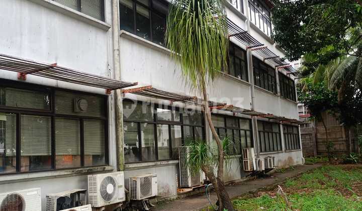 For Sale or Rent Warehouse in BSD Tangerang, Building Area 3750 M2, Ready to Use