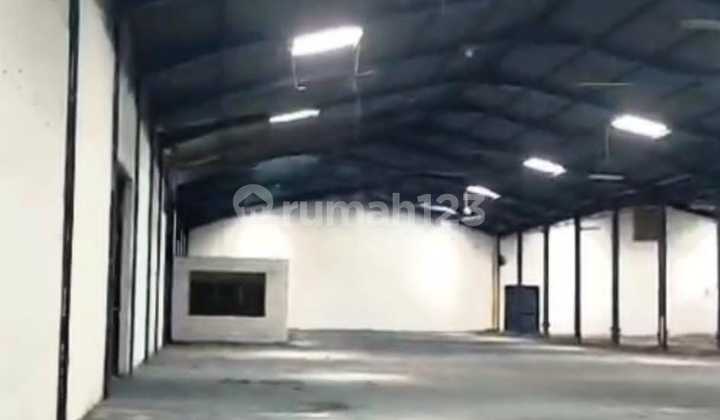 Warehouse for rent in Curug, land area 7000 square meters, suitable for industry, located in a good warehouse area, ready to use. Warehouse for rent in Curug, land area 7000 square meters, suitable for industry, located in a good warehouse area, ready to use.