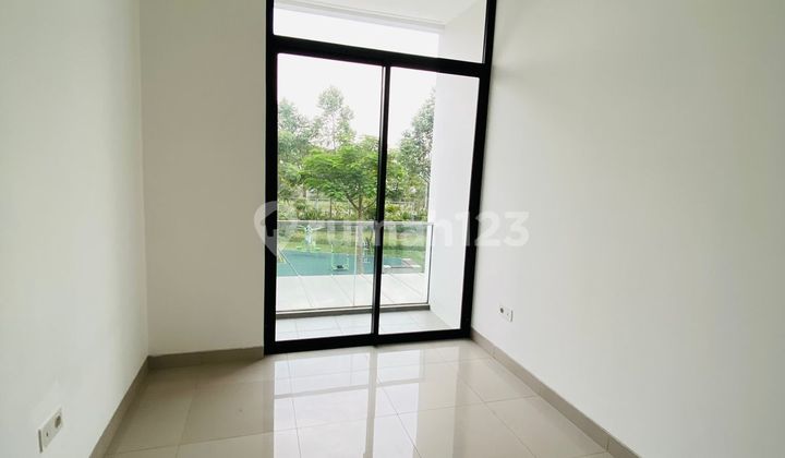 Sewa Rumah PIK 2 ukuran 4,5x15 meter 2 lantai 3 kamar tidur non furnish siap pakai 2