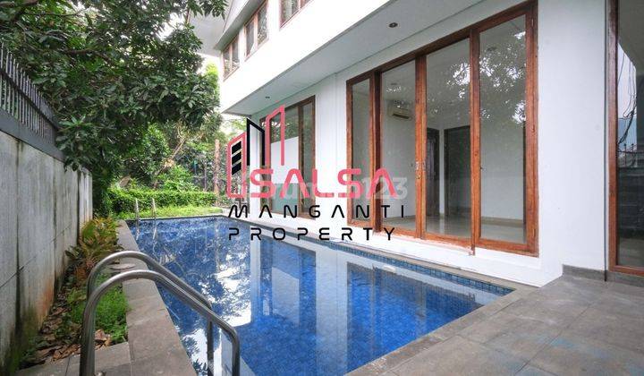 Disewakan Rumah Cantik Asri Minimalis Private Pool Prime Lokasi Area Kebayoran Baru Jakarta Selatan  1