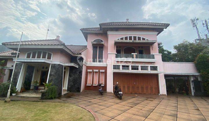 Rumah Cocok Untuk Usaha di Jalan Raya Jatiasih Kota Bekasi

 1