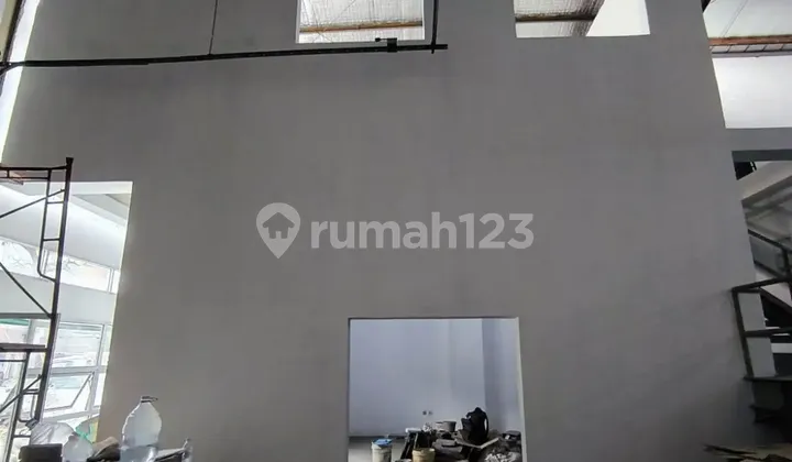 Ready-to-Use Warehouse in Bizpark Pulogadung Industrial Area