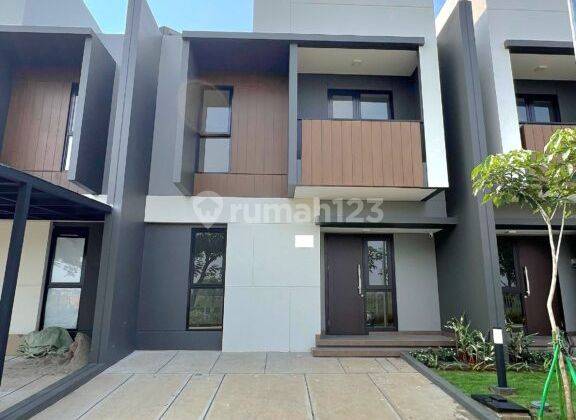 Rumah Baru Termurah di Cluster Regia Summarecon Crown Gading 1