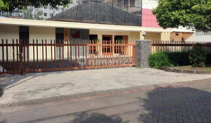 Dijual rumah mewah di Semarang Kota  1