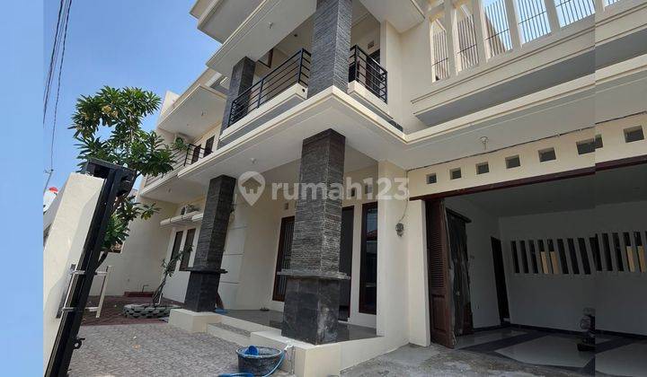  Rumah Kondisi Bagus 2 lantai  di Kelengan Semarang, Semarang Tengah 1