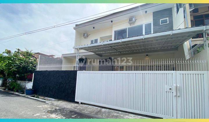 Rumah Tengah Kota Furnished di Pleburan Semarang Tengah 1