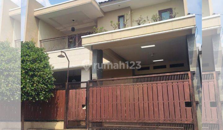 Rumah Bagus 2 lantai di Jeruk Lamper Semarang 1